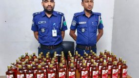 কানাইঘাটে ৭০বোতল ভারতীয় অফিসার চয়েস মদ আটক