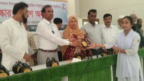 কানাইঘাটে নজরুল বর্ষ অনুষ্ঠানে ১২৩ জন বিজয়ী শিক্ষার্থী পেলেন সম্মাননা স্বারক ও সনদপত্র